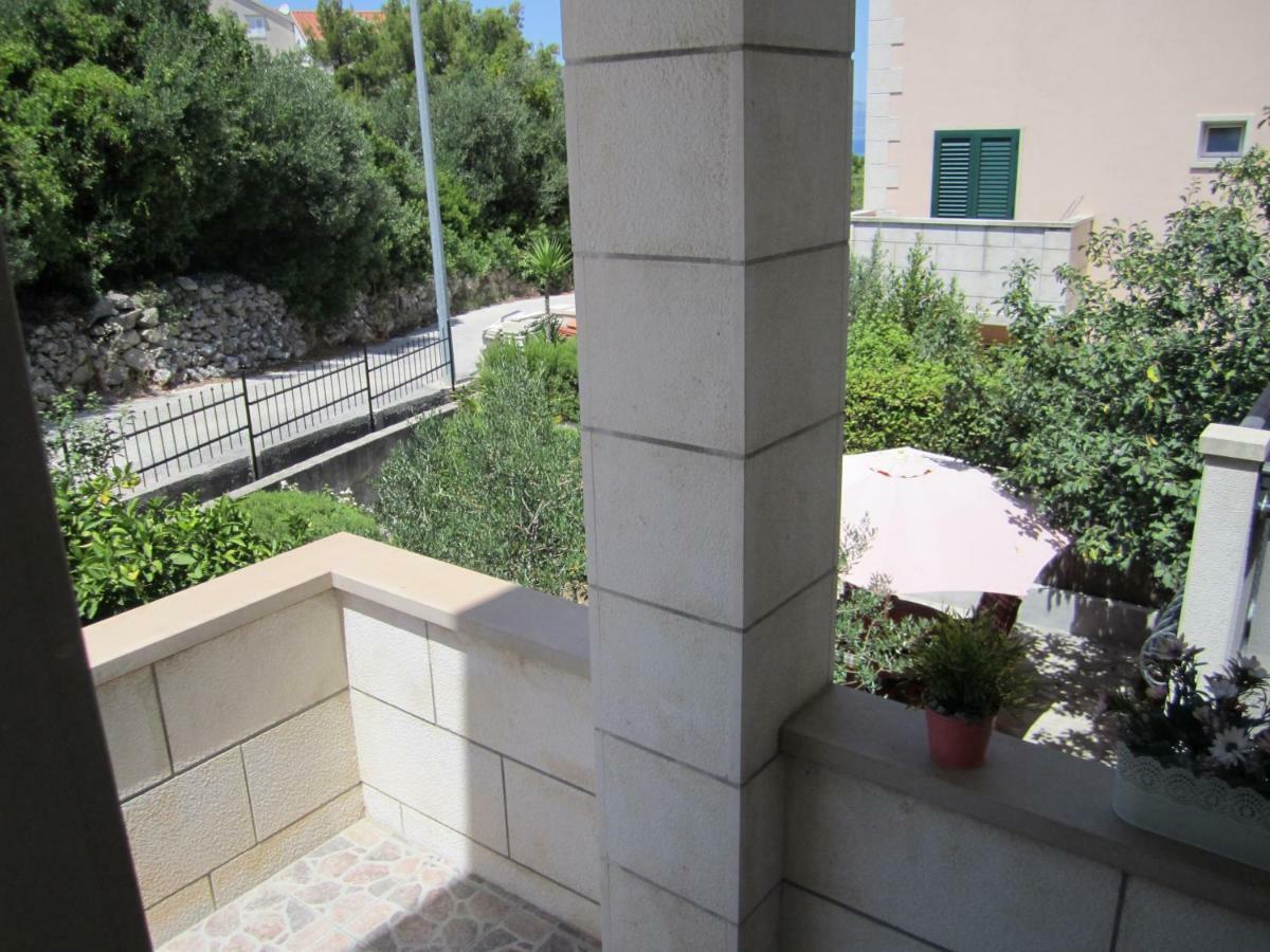 Appartamento Nives B. San Pietro di Brazza Esterno foto